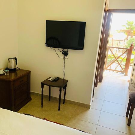 פמגוסטה Betul Guest House מראה חיצוני תמונה
