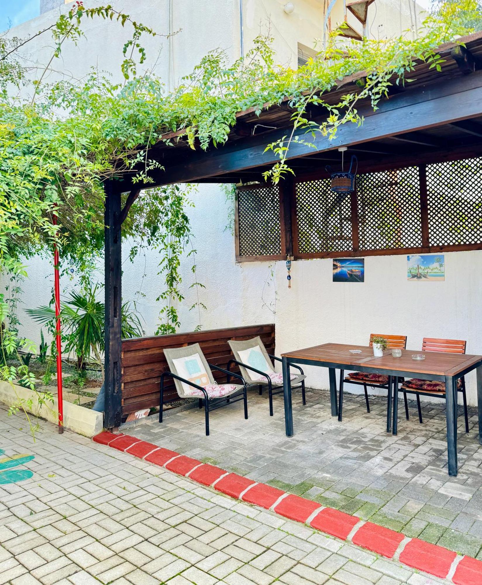 פמגוסטה Betul Guest House מראה חיצוני תמונה