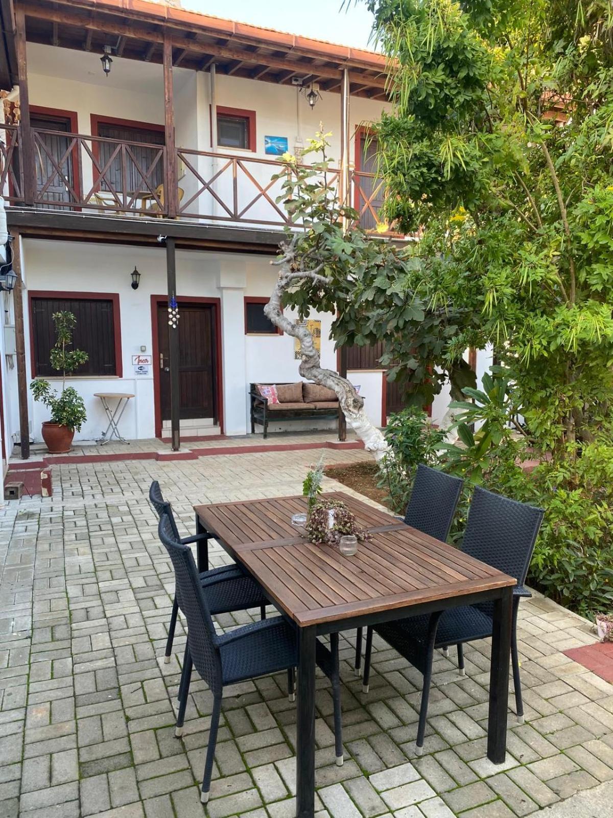 פמגוסטה Betul Guest House מראה חיצוני תמונה